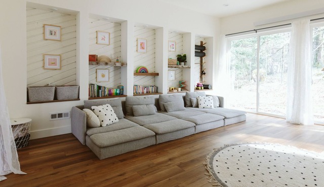 Stylish & Modern Hood River Retreat Near Downtown!