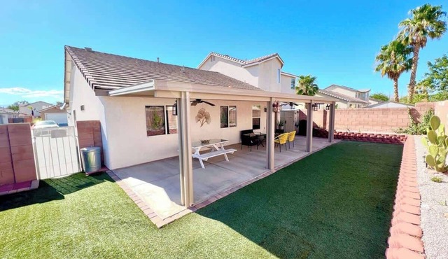 Stylish Serenity - Gated!