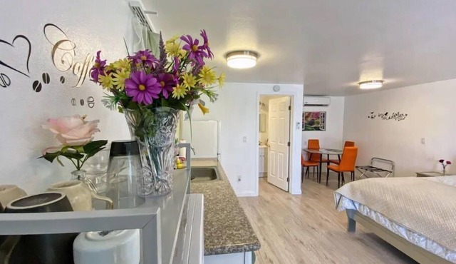 Sun Cabin #2 monthly 40% off