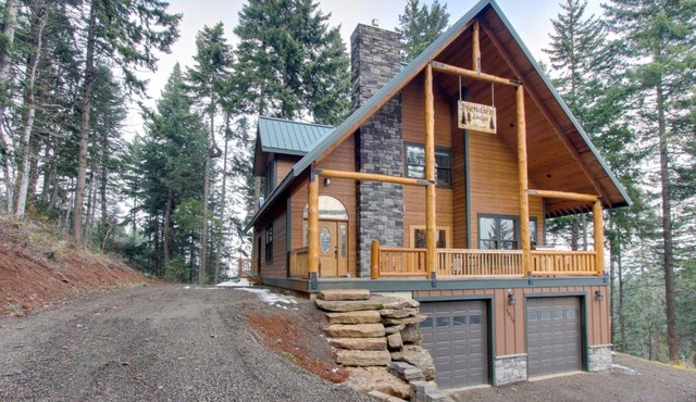 Svendsen Lodge