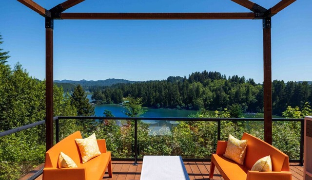 Tenmile Lakeview Hideaway