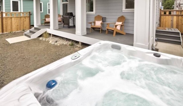 The Ginger Pearl - Oyhut Bay Seaside Resort