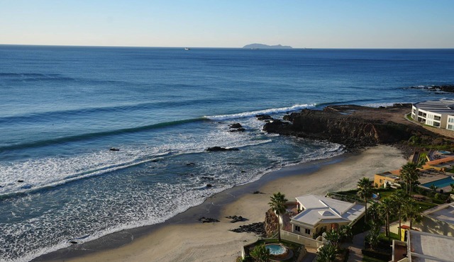 The Pacibeach Condo Oceanfront Infinity View
