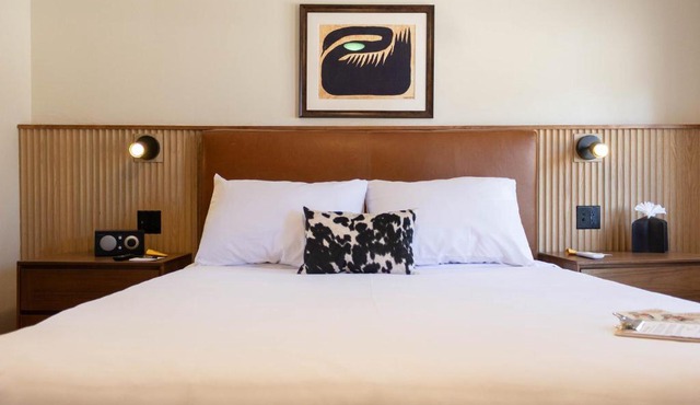 The Stranger Lodge - Pet Friendly
