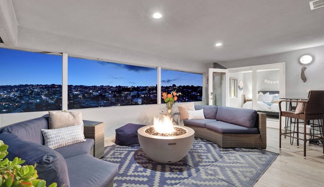 Upgraded Pt Loma Panoramic Views - 2 Bedroom Suite