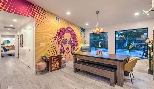 Village Villa - Only 5.5 mi to Las Vegas Strip