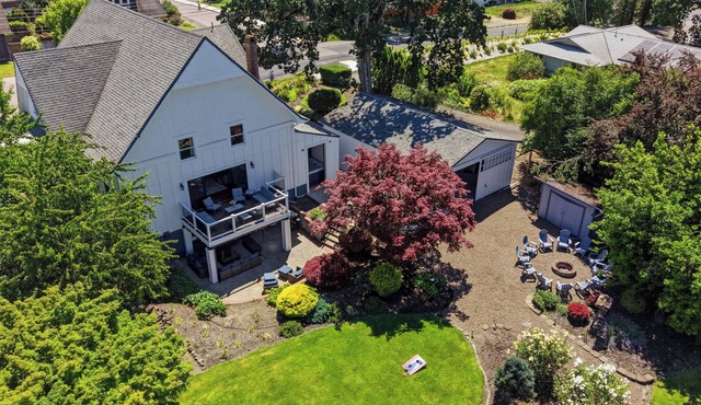 Vintage 5BR estate with hot tub, game room, fire pit, ev charger