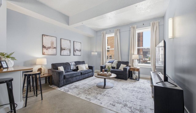 Walkable Downtown SLC - Cozy Apartment