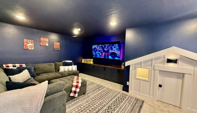 Wasatch View Getaway | Theater & Spa Suite
