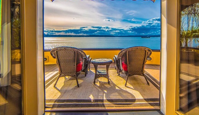 Wildlife Viewings! Stunning Water View Sunsets-Dble Chefs Kitchen-Double Decks