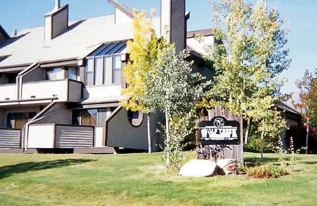 Beautiful 1 bedroom unit at resort, sleeps 4