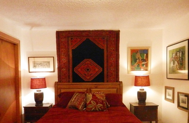 Cozy, charming retreat close to WWU and Fairhaven