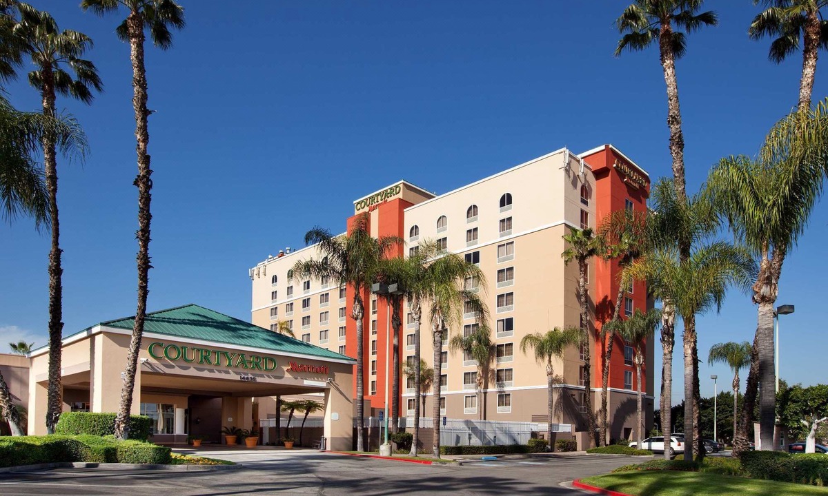 Walnut Valley Hotel | Courtyard by Marriott Baldwin Park