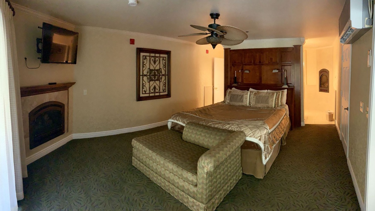 Photo of Bedroom in El Portal