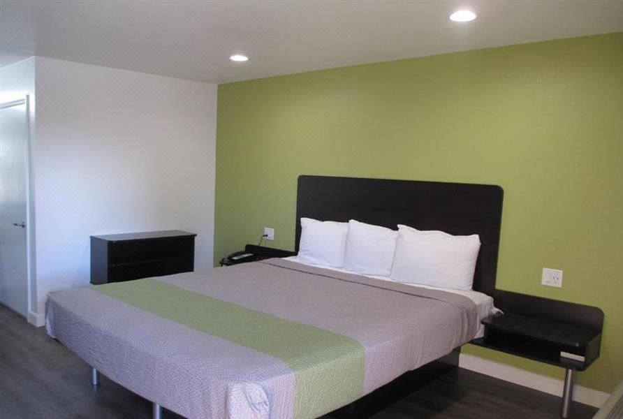 Photo of Bedroom in Claremont