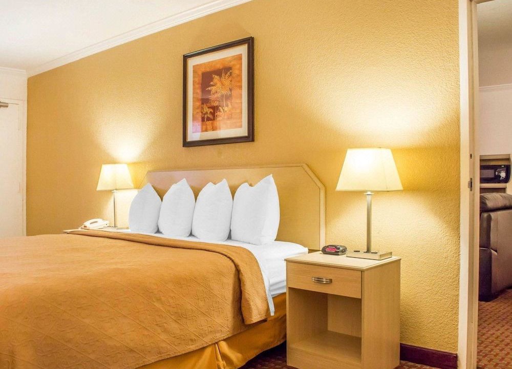 Photo of Bedroom in Lake Havasu City