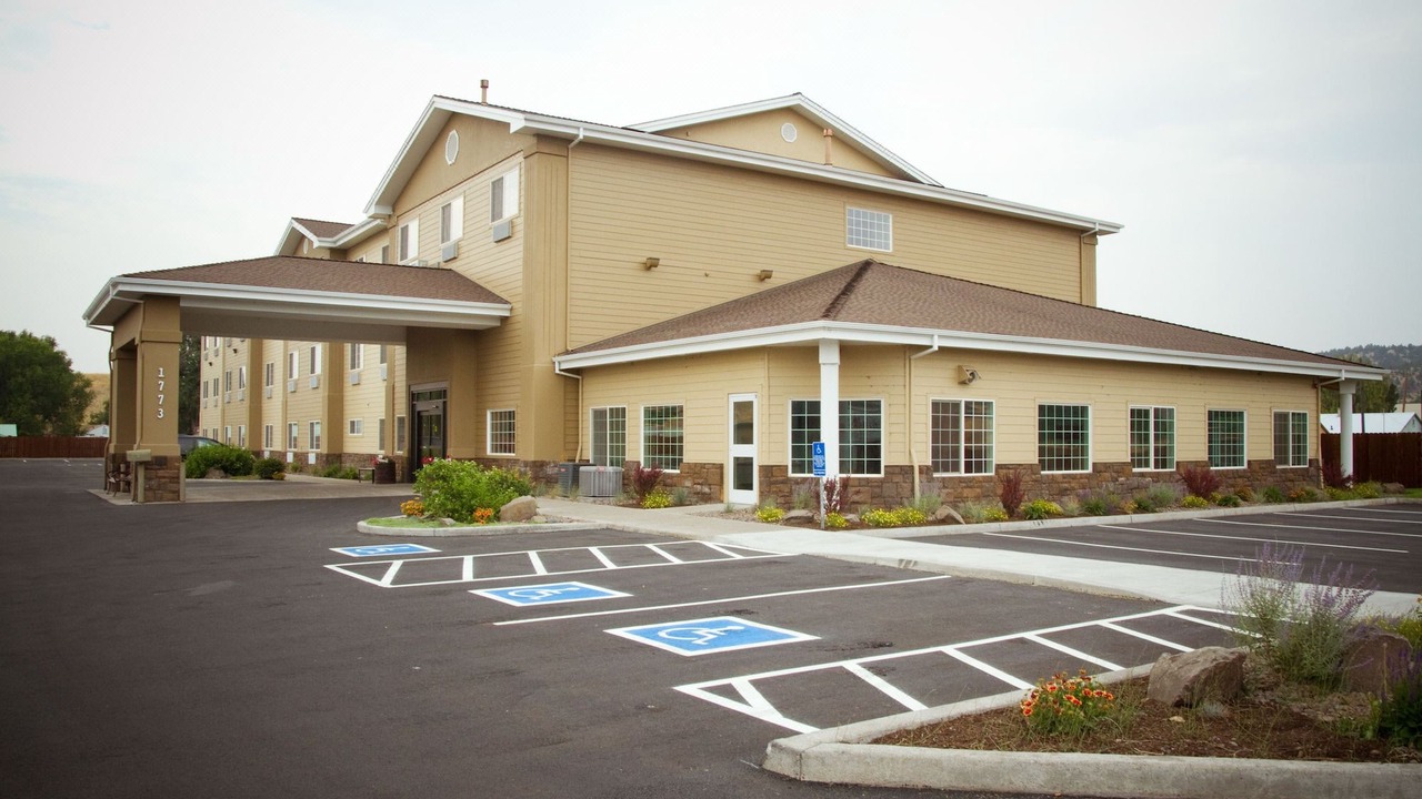 Photo of Buildings in Prineville