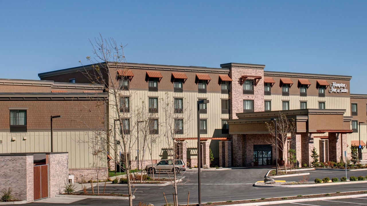 Photo of Buildings in Astoria