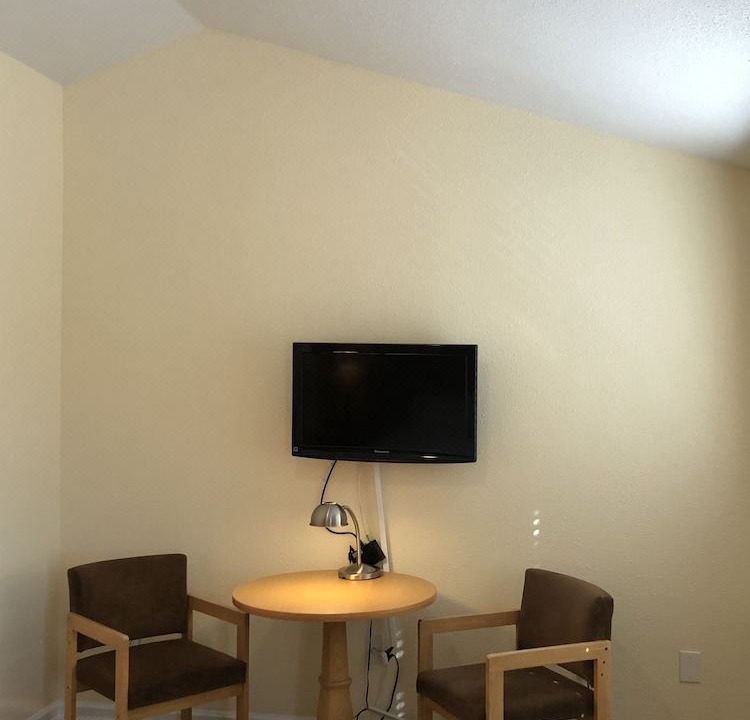 Photo of Livingroom in Clearlake Park