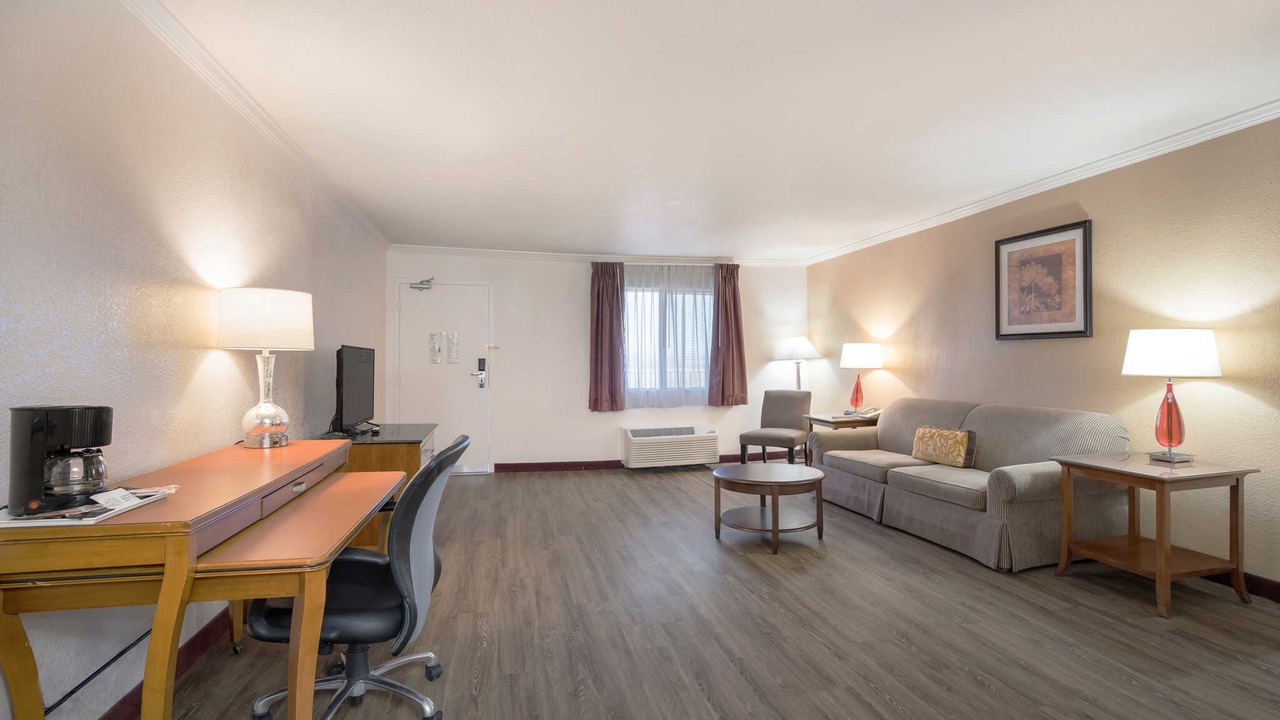 Photo of Livingroom in Lake Havasu City