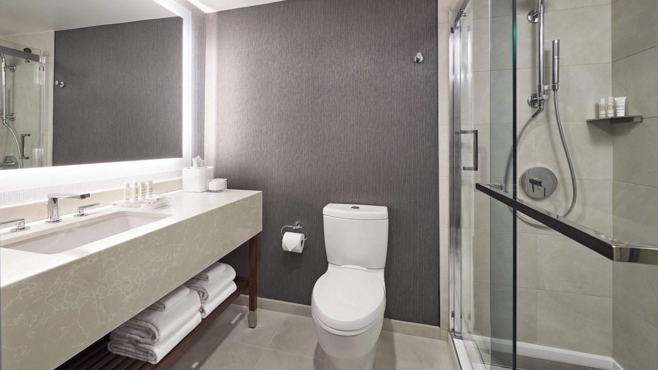 Photo of Bathroom in Central San Mateo