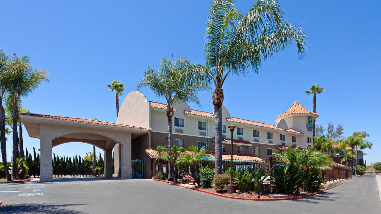 Photo of Buildings in Escondido