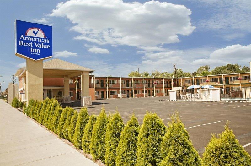 Photo of Buildings in Pendleton