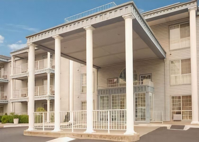 Photo of Buildings in Redding