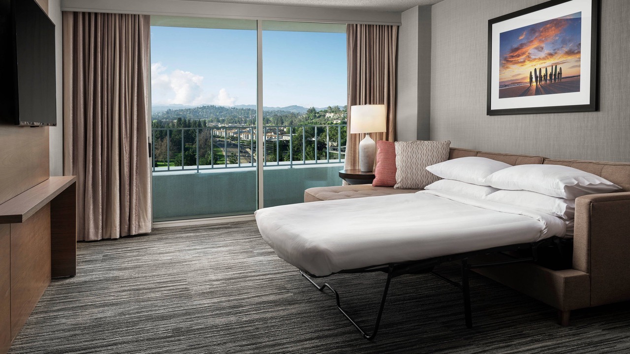 Photo of Bedroom in Warner Center