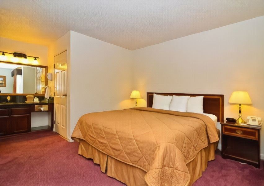 Photo of Bedroom in Redding
