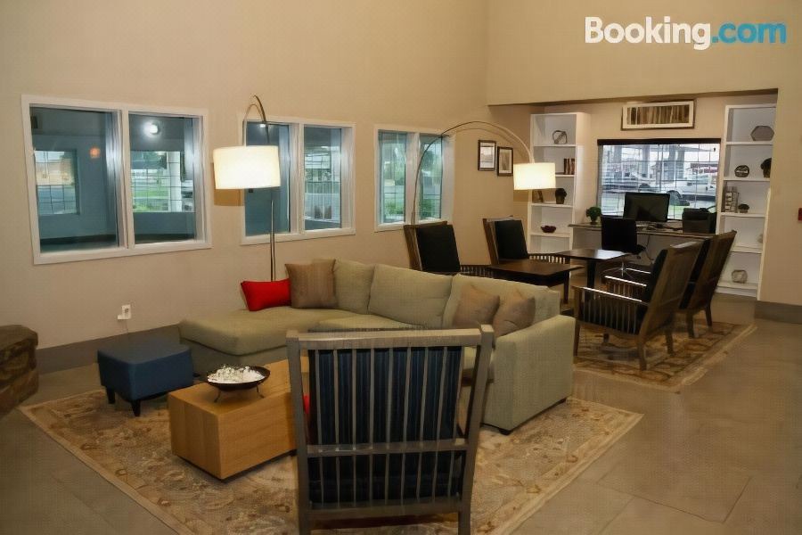 Photo of Livingroom in Prineville