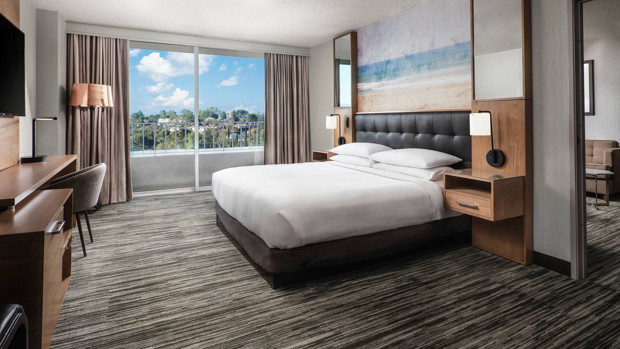 Photo of Bedroom in Warner Center