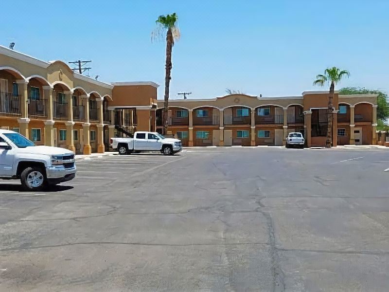 Photo of Buildings in El Centro