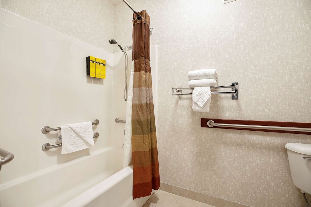 Photo of Bathroom in Bull Mountain