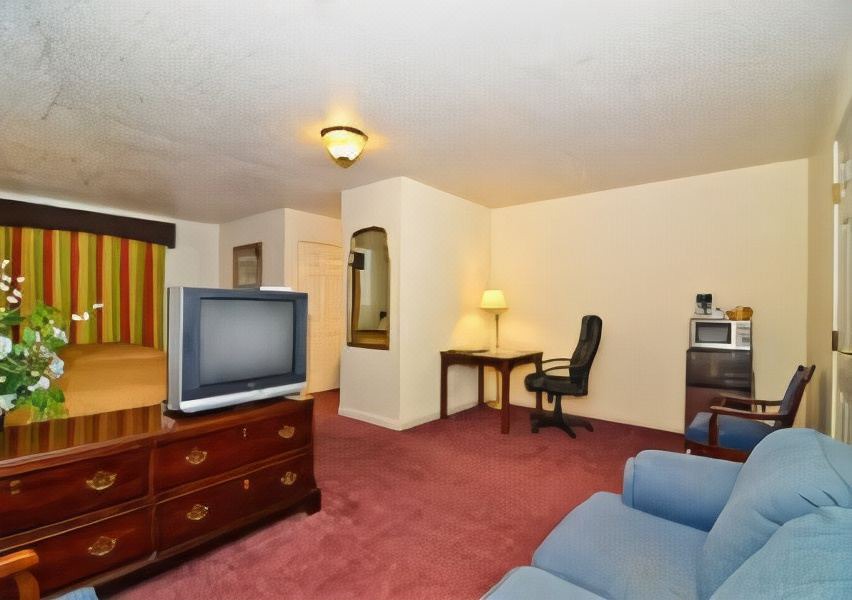 Photo of Livingroom in Redding