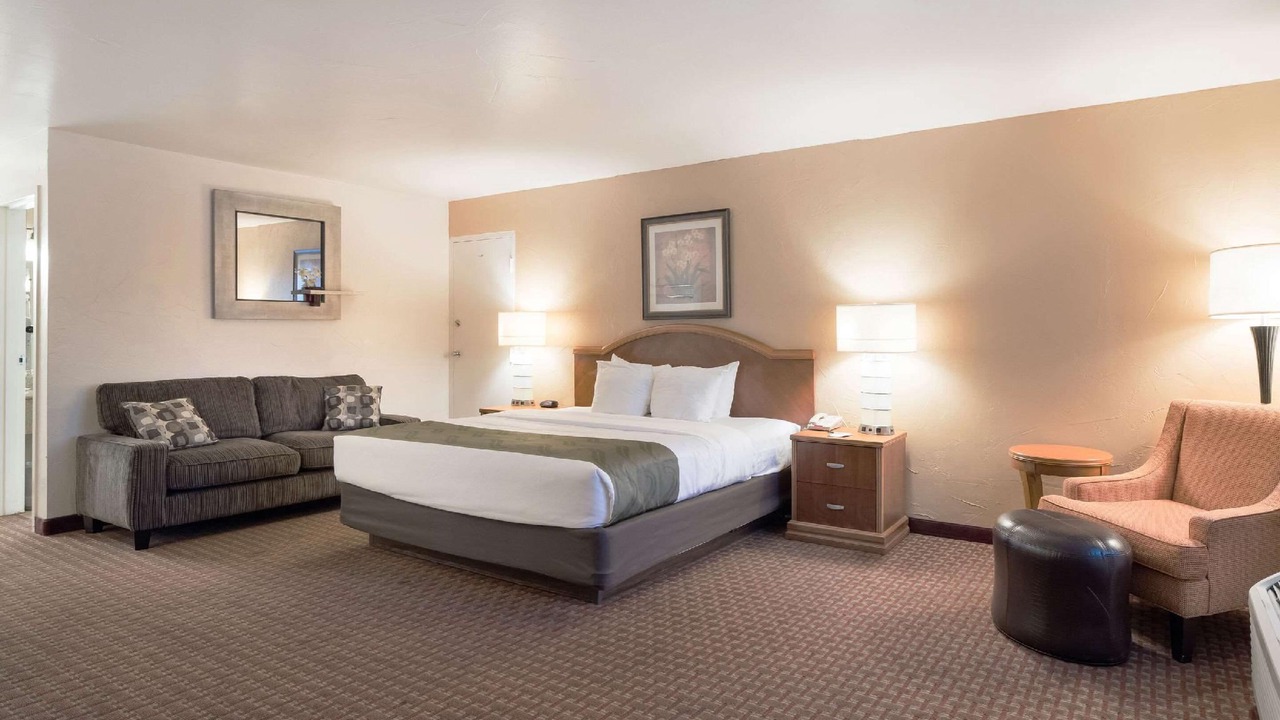 Photo of Bedroom in Lake Havasu City