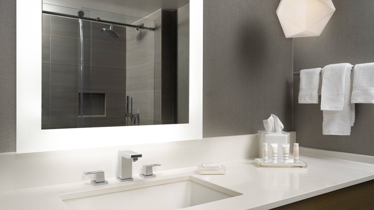 Photo of Bathroom in Warner Center