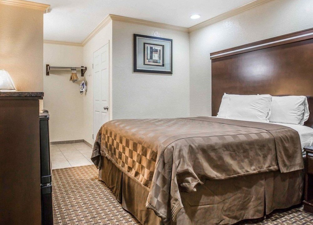Photo of Bedroom in National City