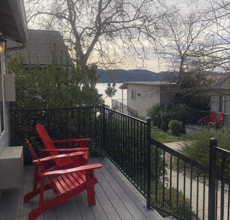 Photo of Patio Balcony in Clearlake Park