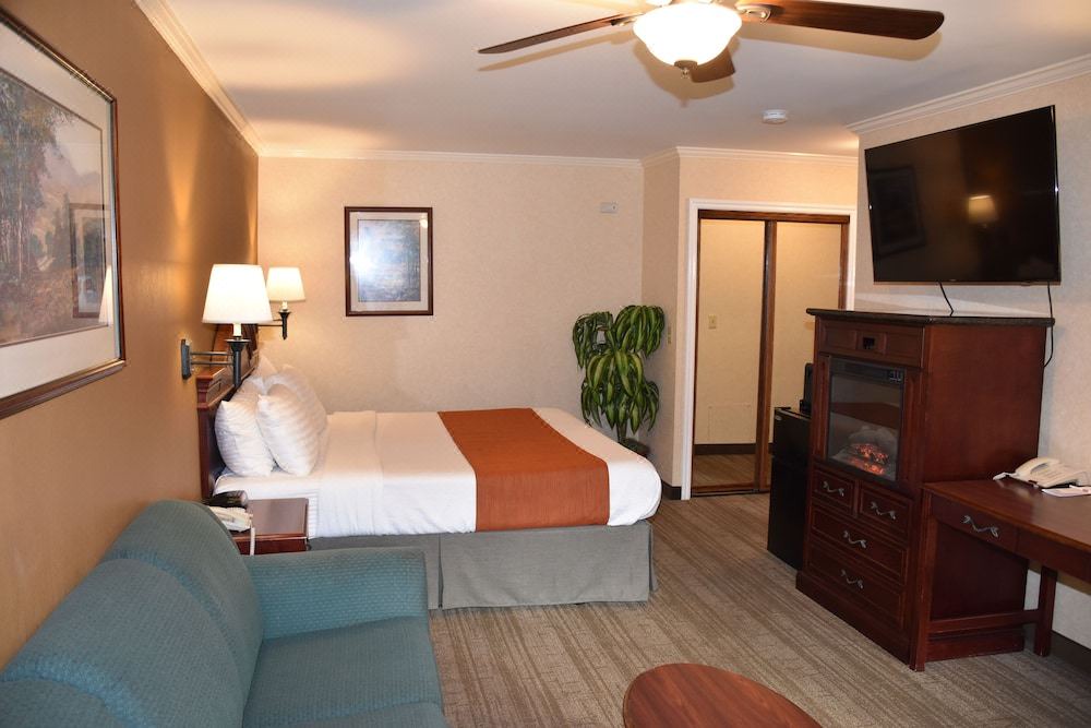 Photo of Livingroom in Redlands
