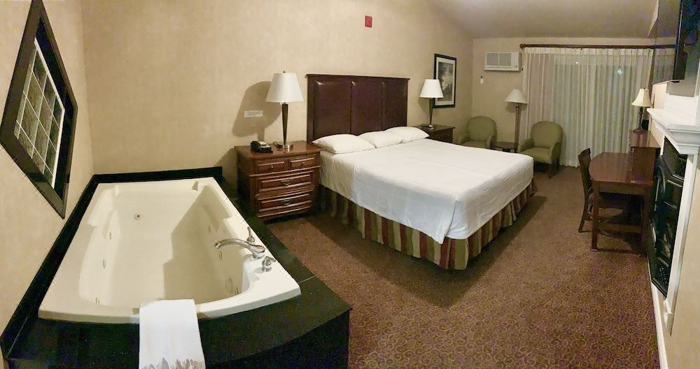 Photo of Bedroom in El Portal
