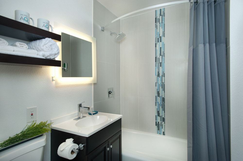 Photo of Bathroom in Roseville - Fleet Ridge