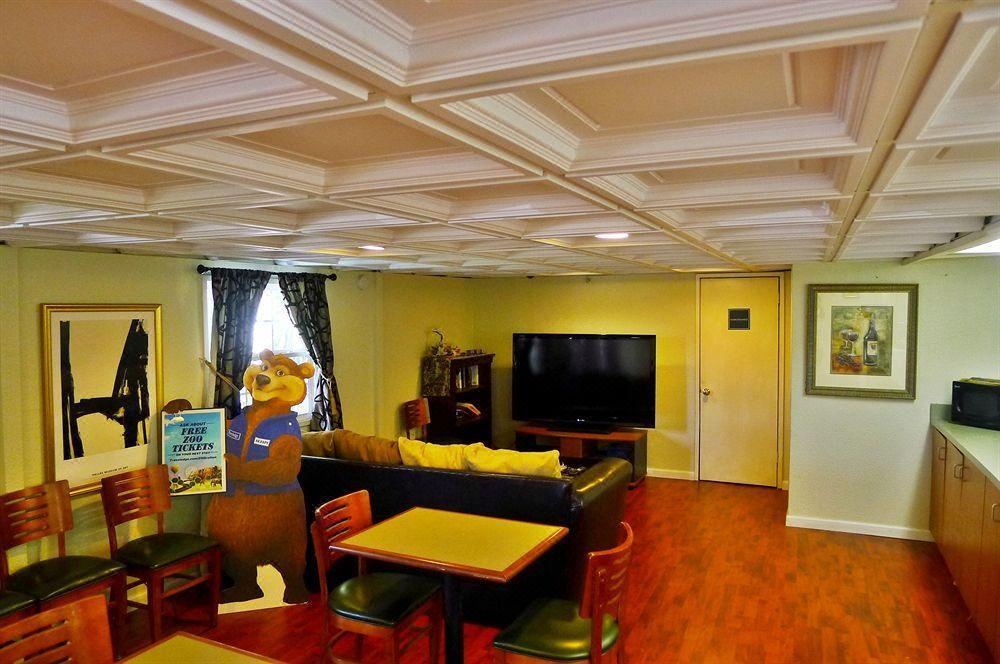 Photo of Livingroom in Fairfield