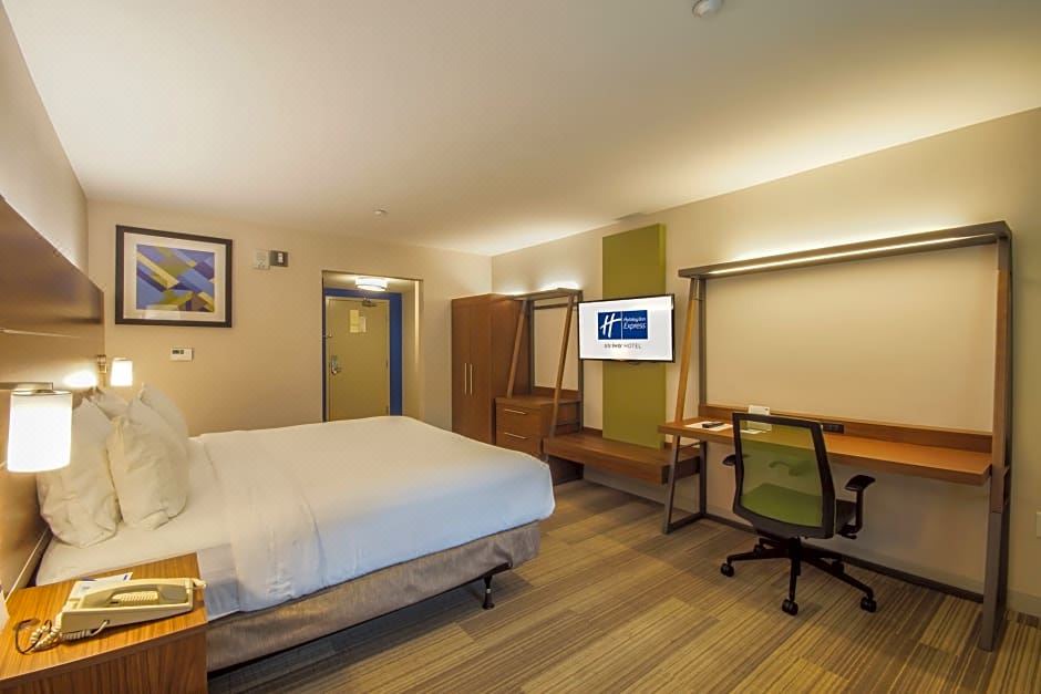Photo of Bedroom in Scripps Ranch
