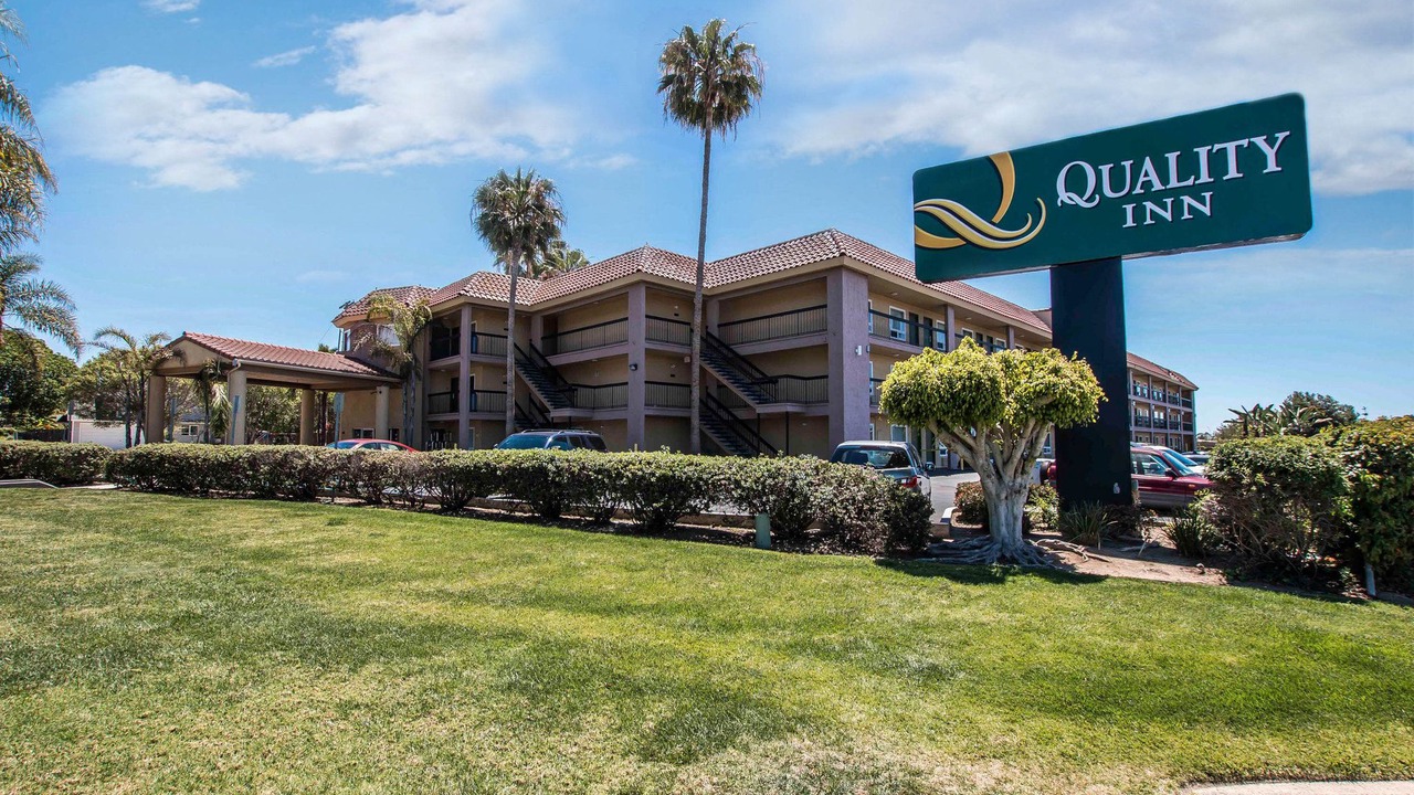 Photo of Buildings in Leucadia