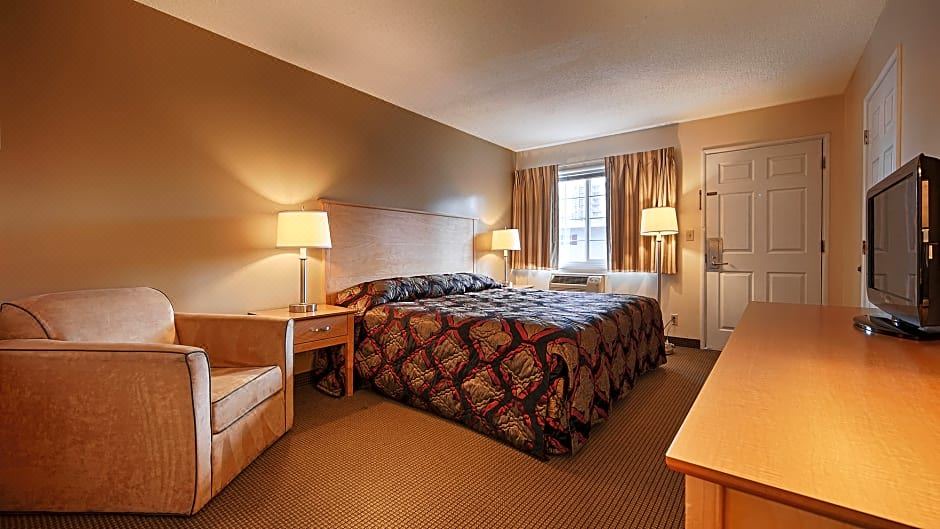 Photo of Bedroom in Downtown Eugene