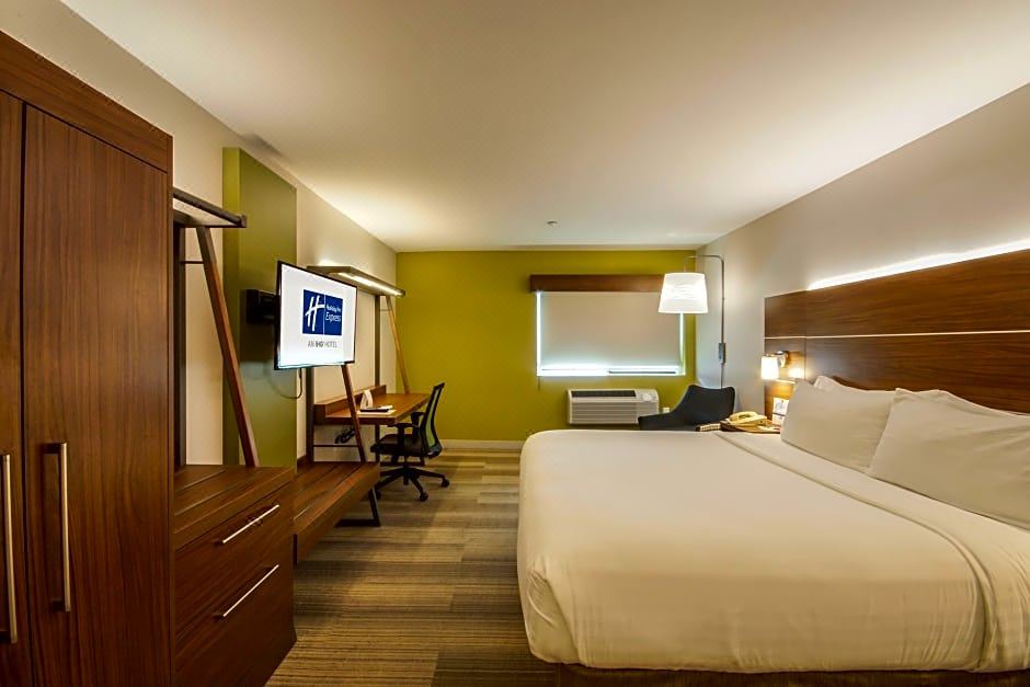 Photo of Bedroom in Scripps Ranch