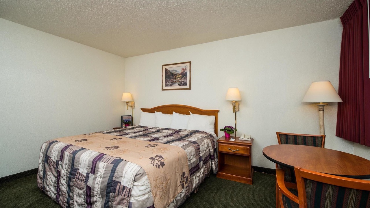 Photo of Bedroom in Pendleton