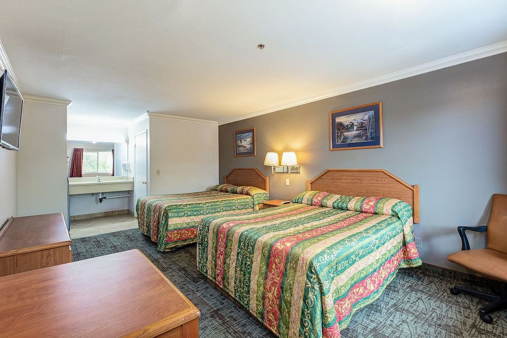 Photo of Bedroom in Northwest Anaheim
