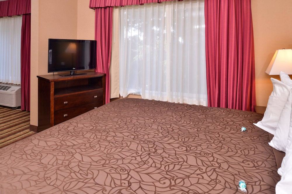 Photo of Bedroom in Wilsonville